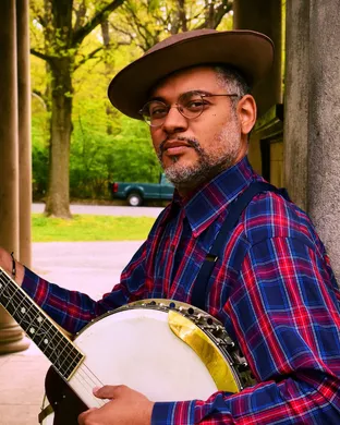 Dom Flemons