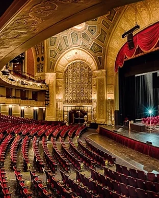 Janiec Opera Company